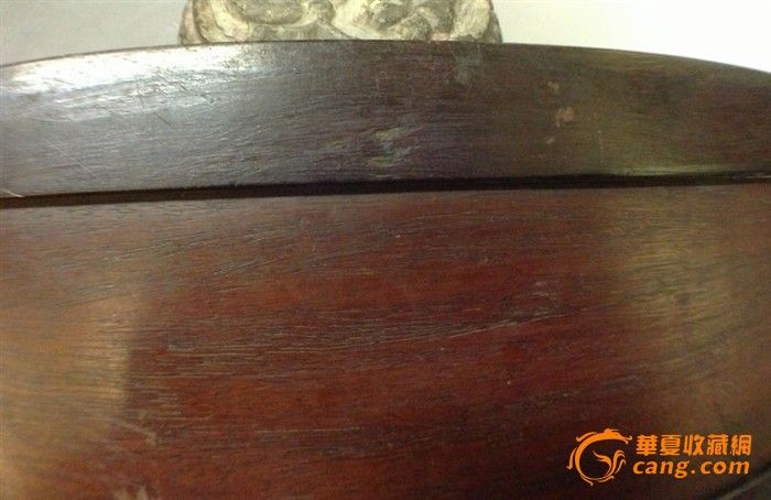 老红木牌匾,实物如图 ////////因每个人理解测量地方差异;难免有误差出入;请藏友老师朋友仔细参考图片,电脑显示器分辨率不同,也会有一点差异,请看仔细后慎重出价!喜欢的朋友不要错过哦!如有不清楚的来电话联系,严格遵守华夏网站拍卖交易规章 ,电话13456775953/或在华夏网站内来信*【【【本场谢绝拍后议价;拍而不买】默认;就顺丰快递不到走EMS】如果有收不到;需要别的快递请注明。喜迎2014马年优惠拍场 。祝;各位;老师;藏友;马年大吉大利,财源广进,扎西德勒。