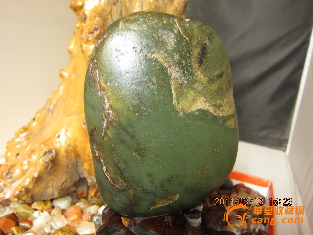 超润.和田碧玉籽料原石
