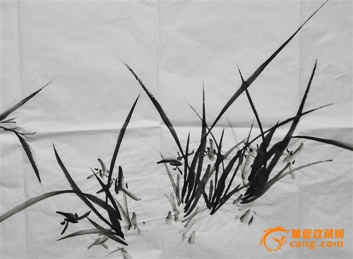【作品规格】 179x48cm(8平尺) 未装裱软片 【图片说明】图一为加边框的效果图;图二为原图;图三为作者简历,其他图为细节 【保真声明】兰萱阁保真承诺,作品直接来自书画家本人 【作者】图三为作者介绍 【关于尺寸】手工测量,难免存在些许误差。 【关于色差】实物拍照,因拍摄环境及显示器等不同会有轻微色差,请以实物为准。 【关于快递】为了安全送到您本人手上,顺丰快首选递;顺丰不到EMS,个别特殊的拍品除外。 【关于运费】所署运费为正常情况下运费,偏远地区及港澳台地区等特殊情况,运费另计。拍中多件,如不超重