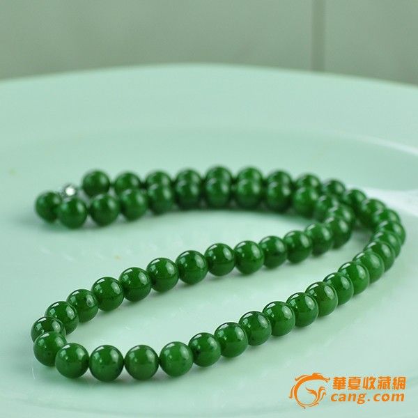 73号【8mm菠菜绿】 天然油润和田碧玉项链 _