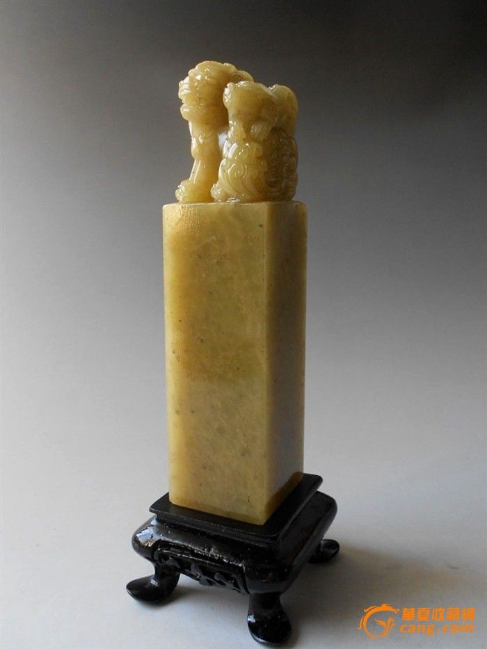 善伯月尾绿冻"太狮少狮钮"大印章拍卖_竞价_价格_交易_玉石拍卖_华夏