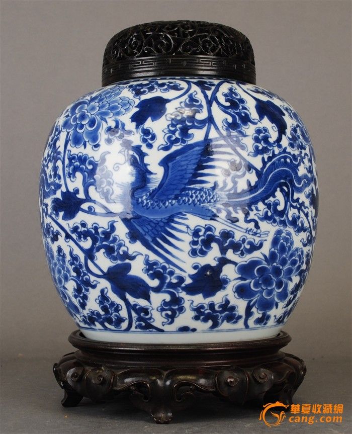 康熙青花凤凰牡丹罐连座盖