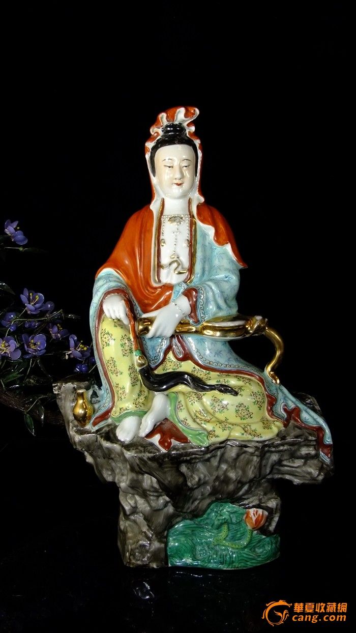 民国粉彩观音像